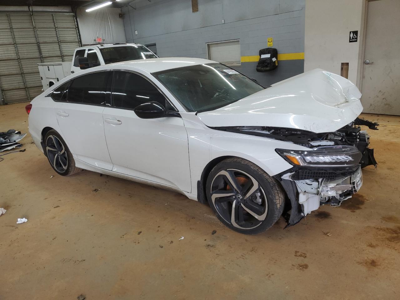 1HGCV1F34NA103320 HONDA ACCORD 2022