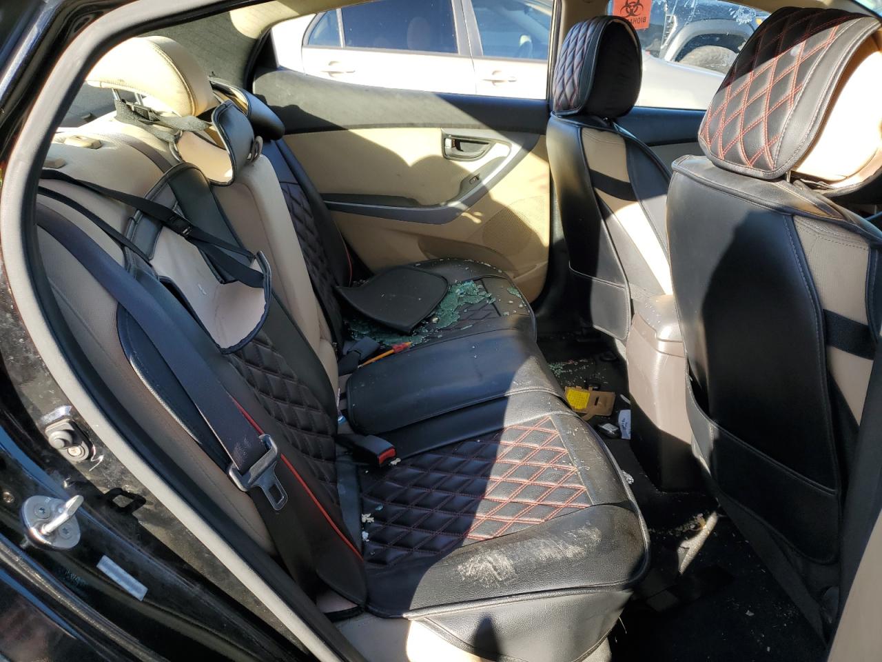 2013 Hyundai Elantra - Image 10