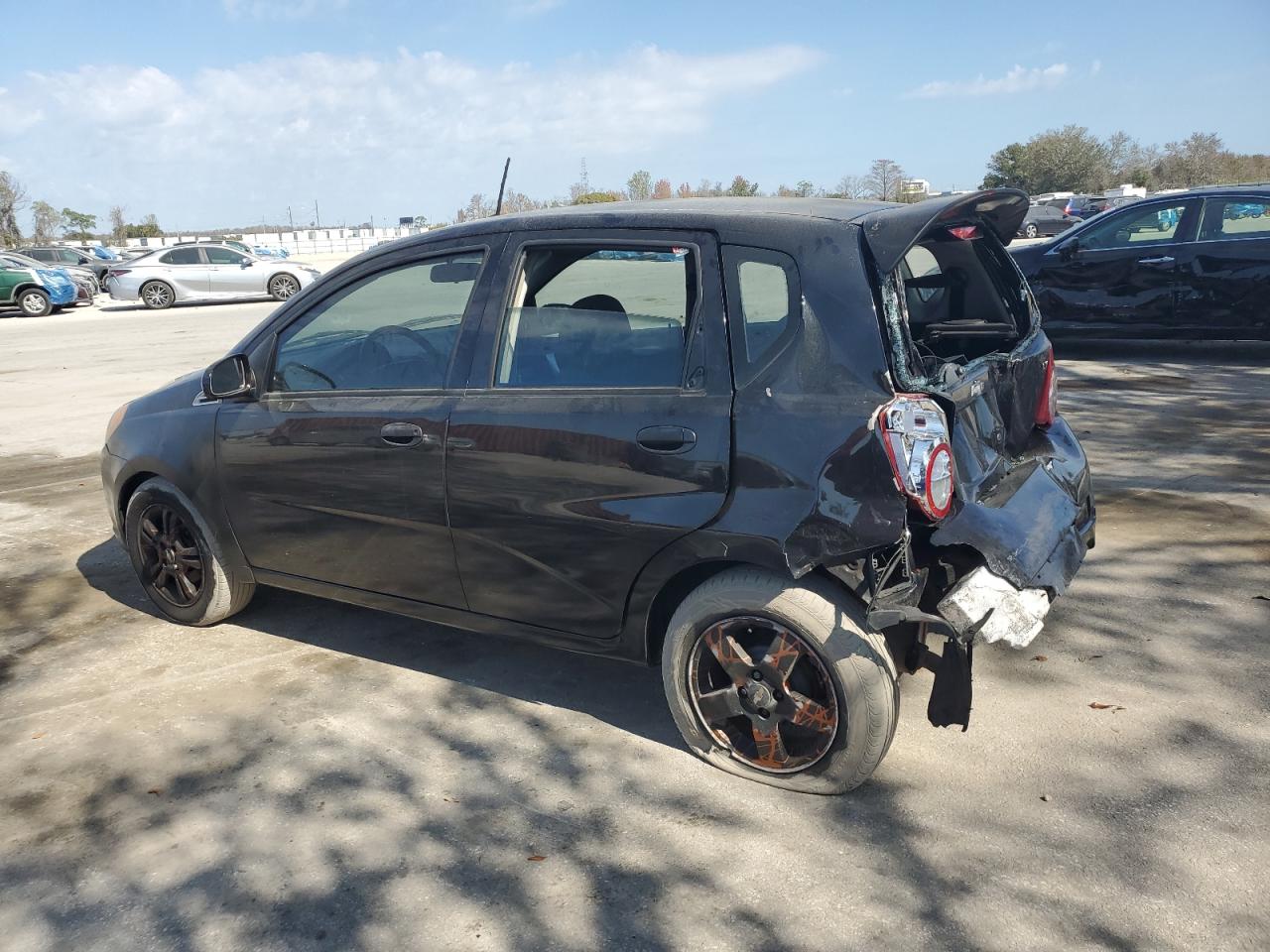 2009 Chevrolet Aveo - Image 2