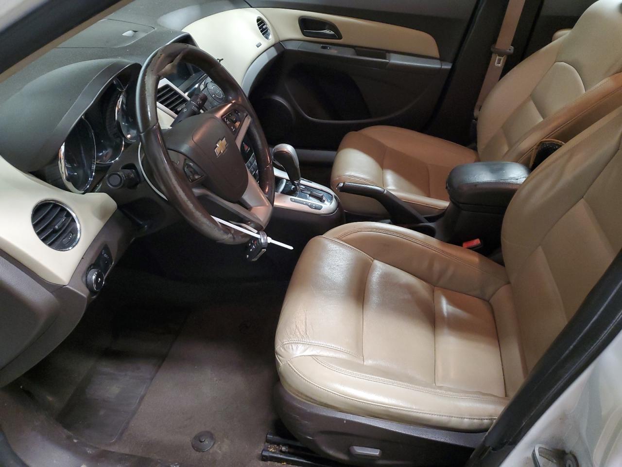 2013 Chevrolet Cruze - Image 7