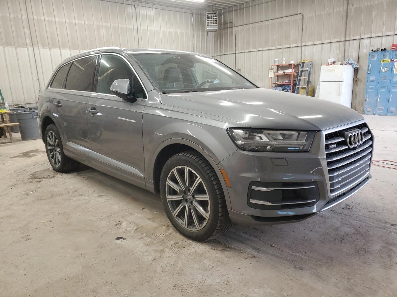 2017 Audi Q7 - Image 4