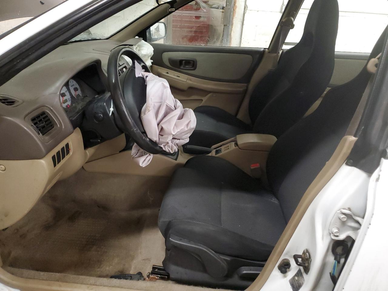 2000 Subaru Impreza - Image 7