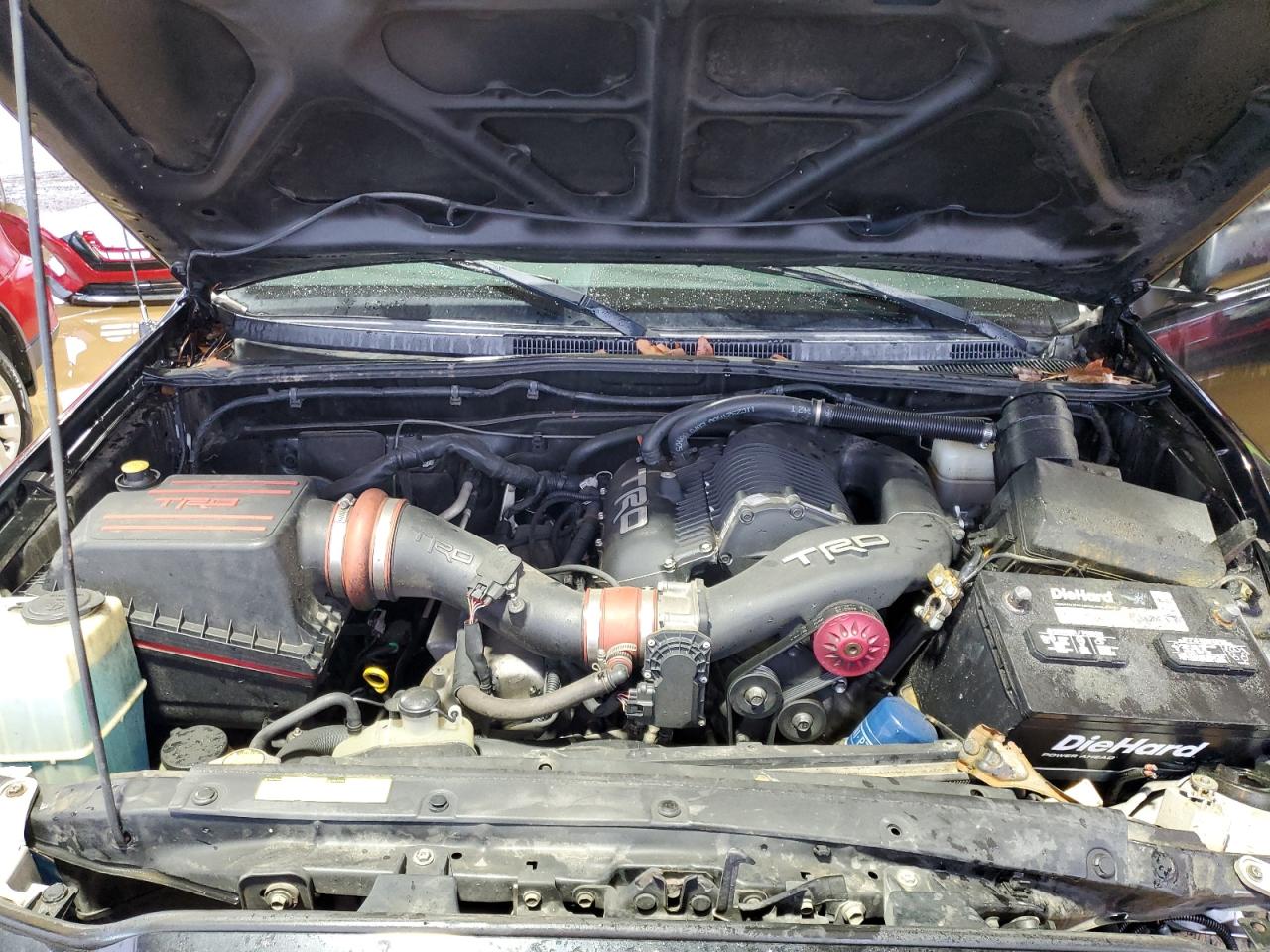 2010 Toyota Tacoma - Image 13