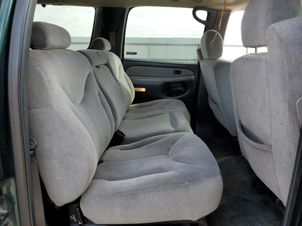 2001 GMC Yukon - Image 11