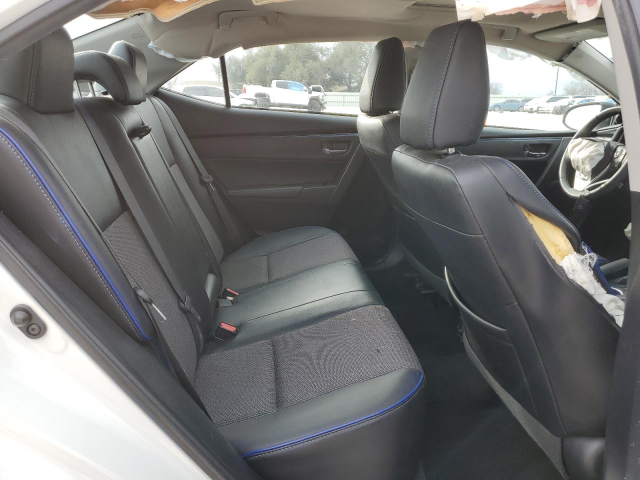 2017 Toyota Corolla - Image 11