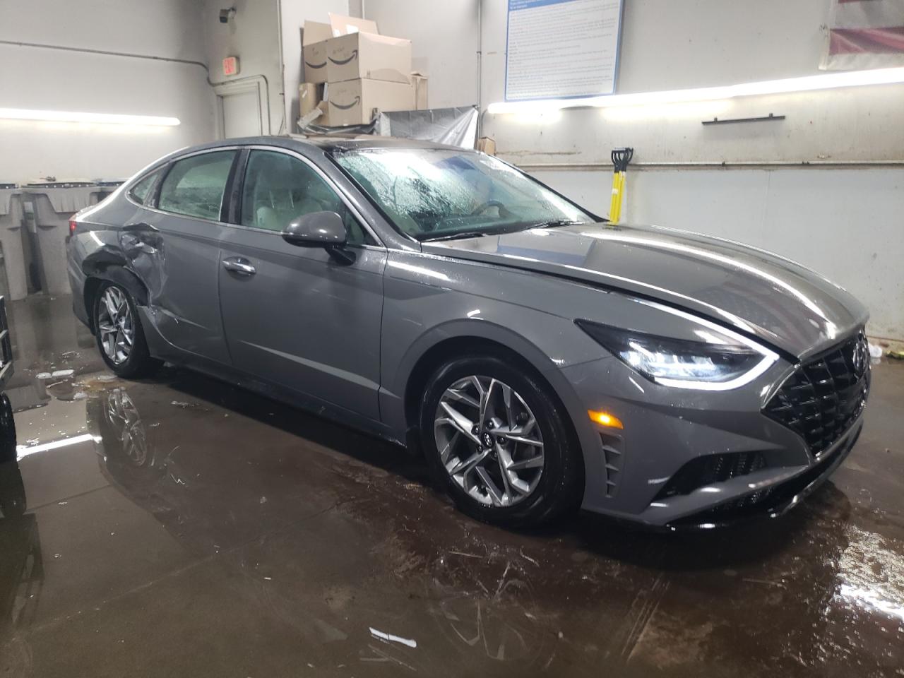 2023 Hyundai Sonata - Image 4