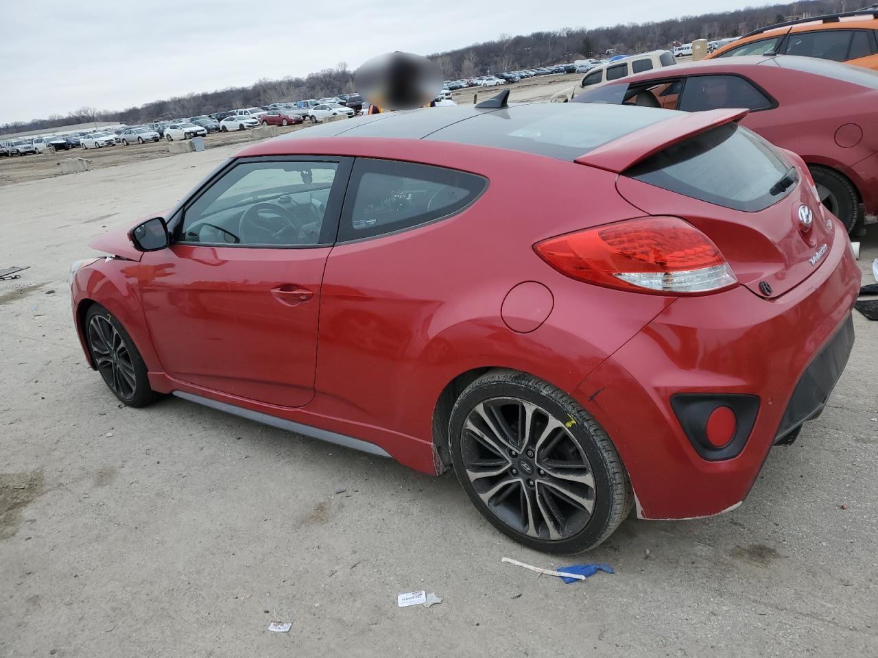 2016 Hyundai Veloster - Image 2