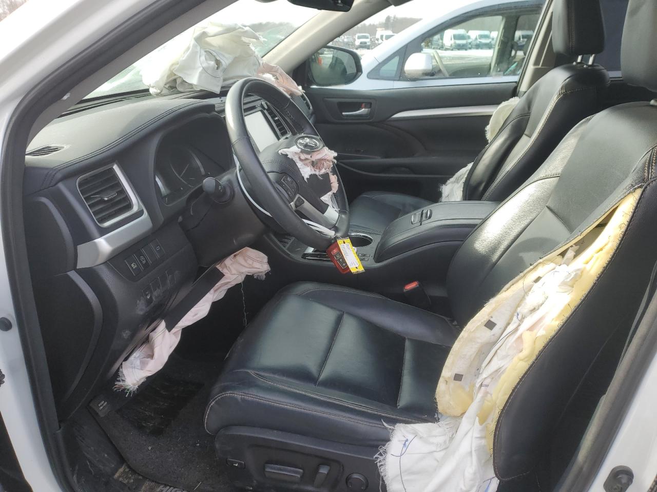 2018 Toyota Highlander - Image 7
