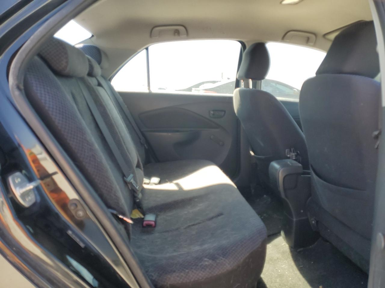 2008 Toyota Yaris - Image 10