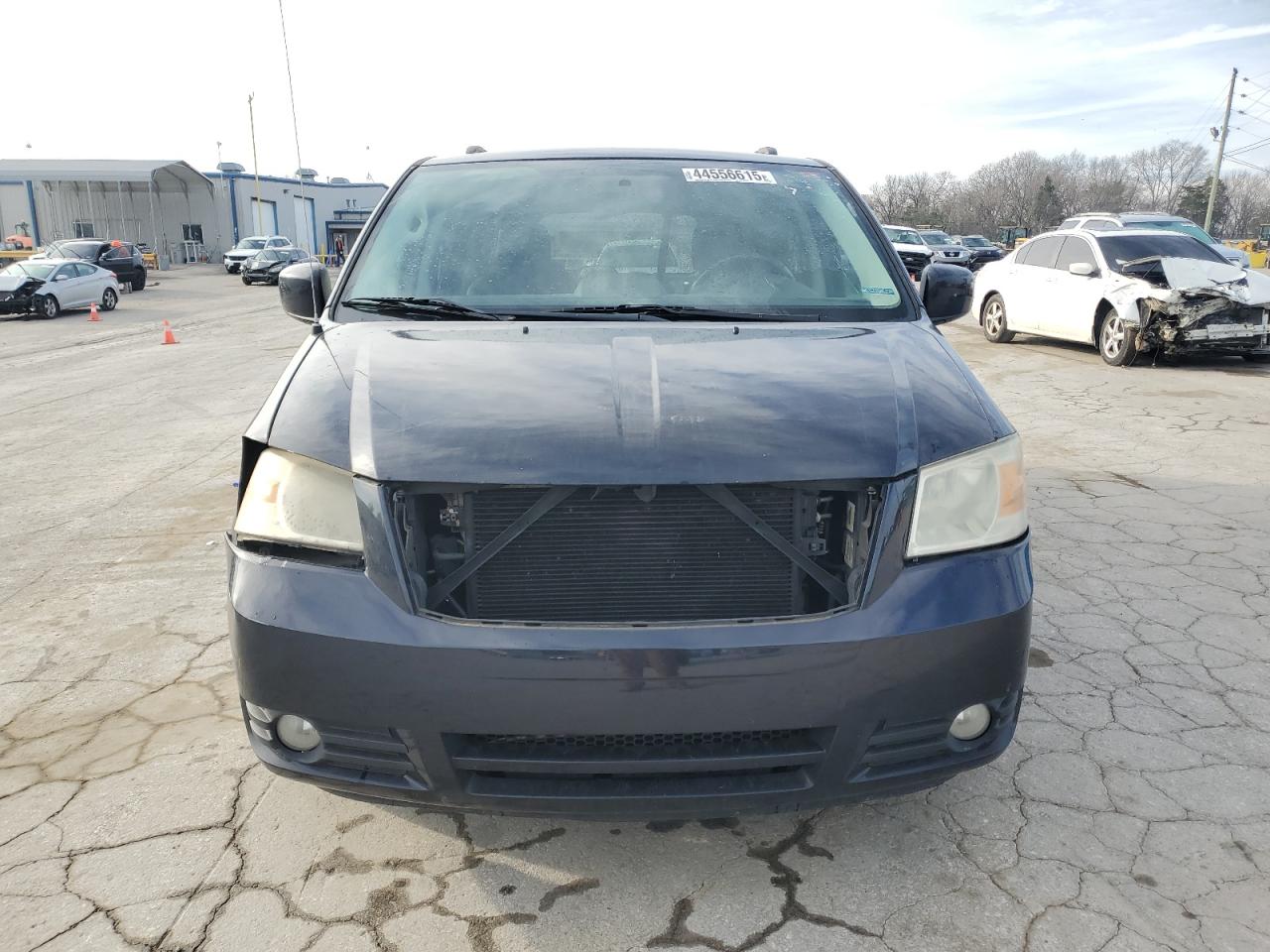 2010 Dodge Caravan - Image 5