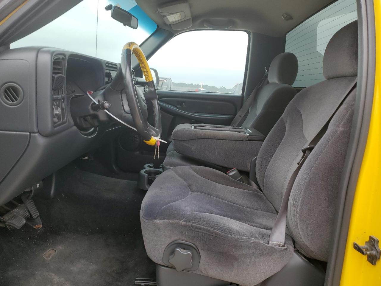 2001 GMC Sierra - Image 7