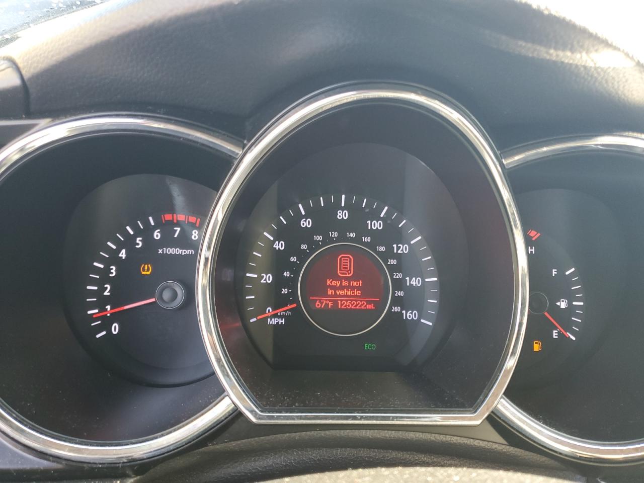 2013 Kia Optima - Image 9