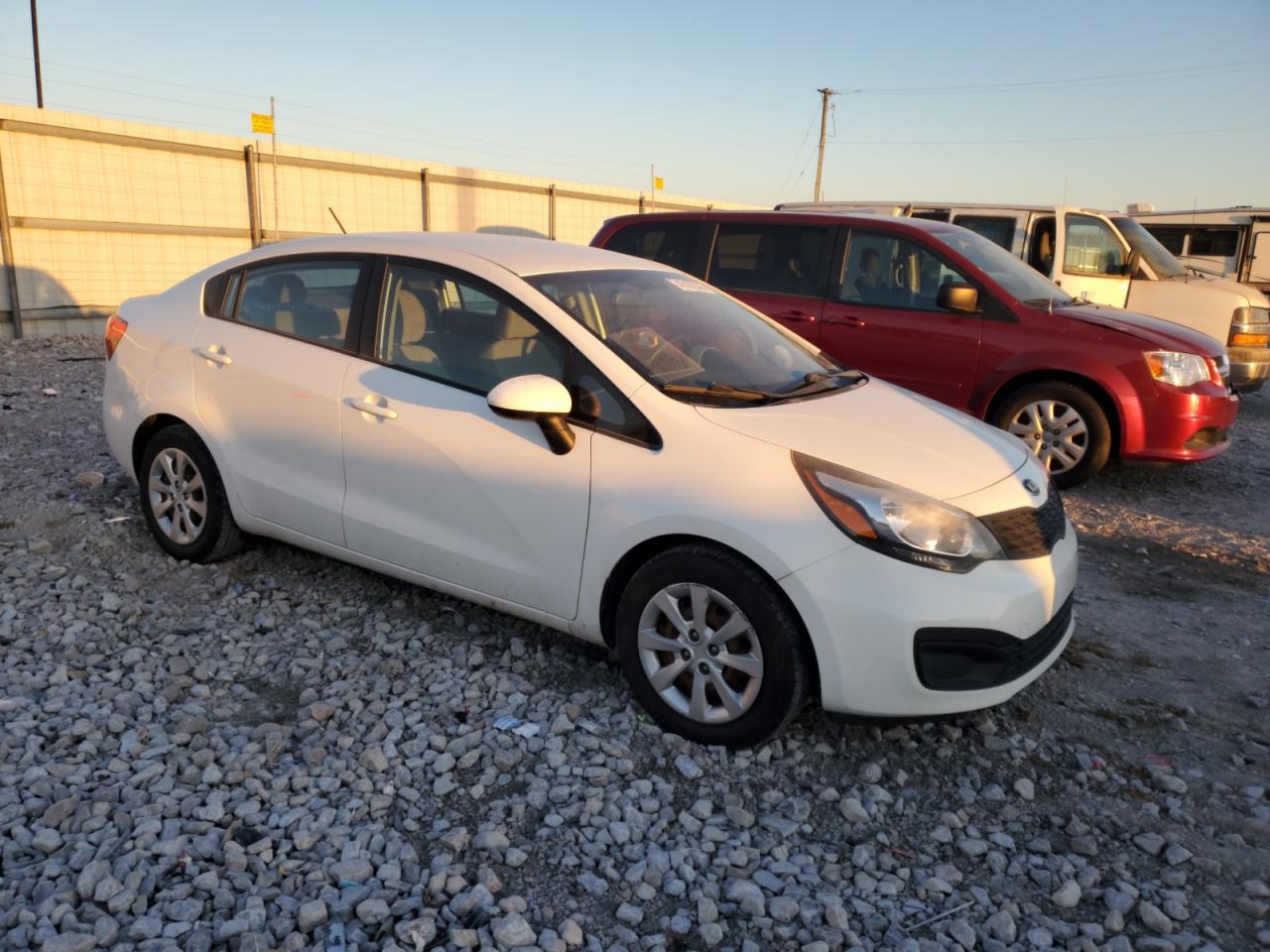 2014 Kia Rio - Image 4