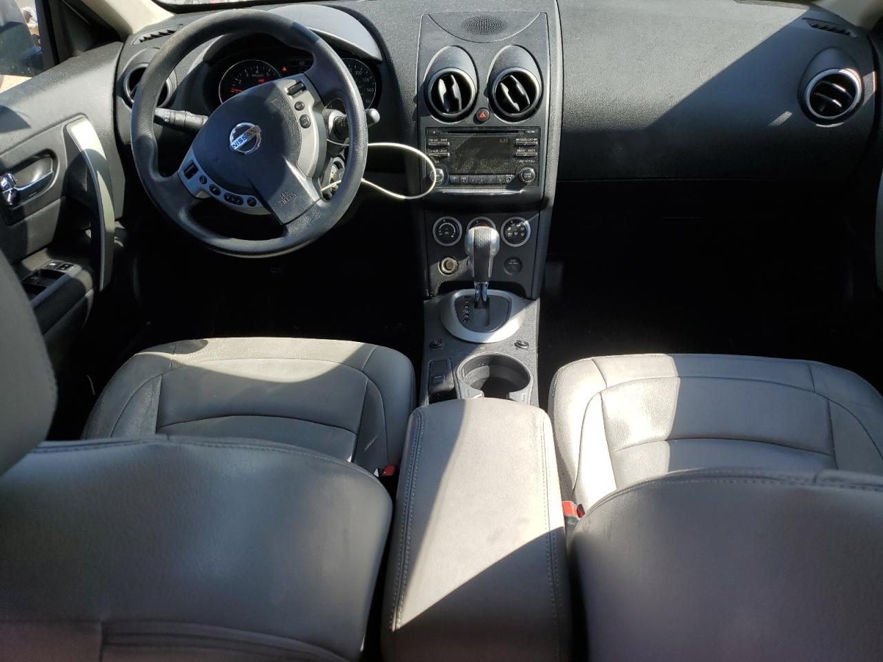 2013 Nissan Rogue - Image 8