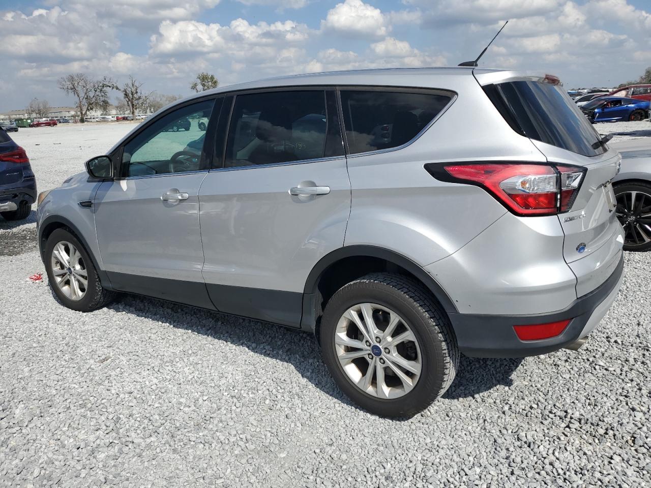 2017 Ford Escape - Image 2