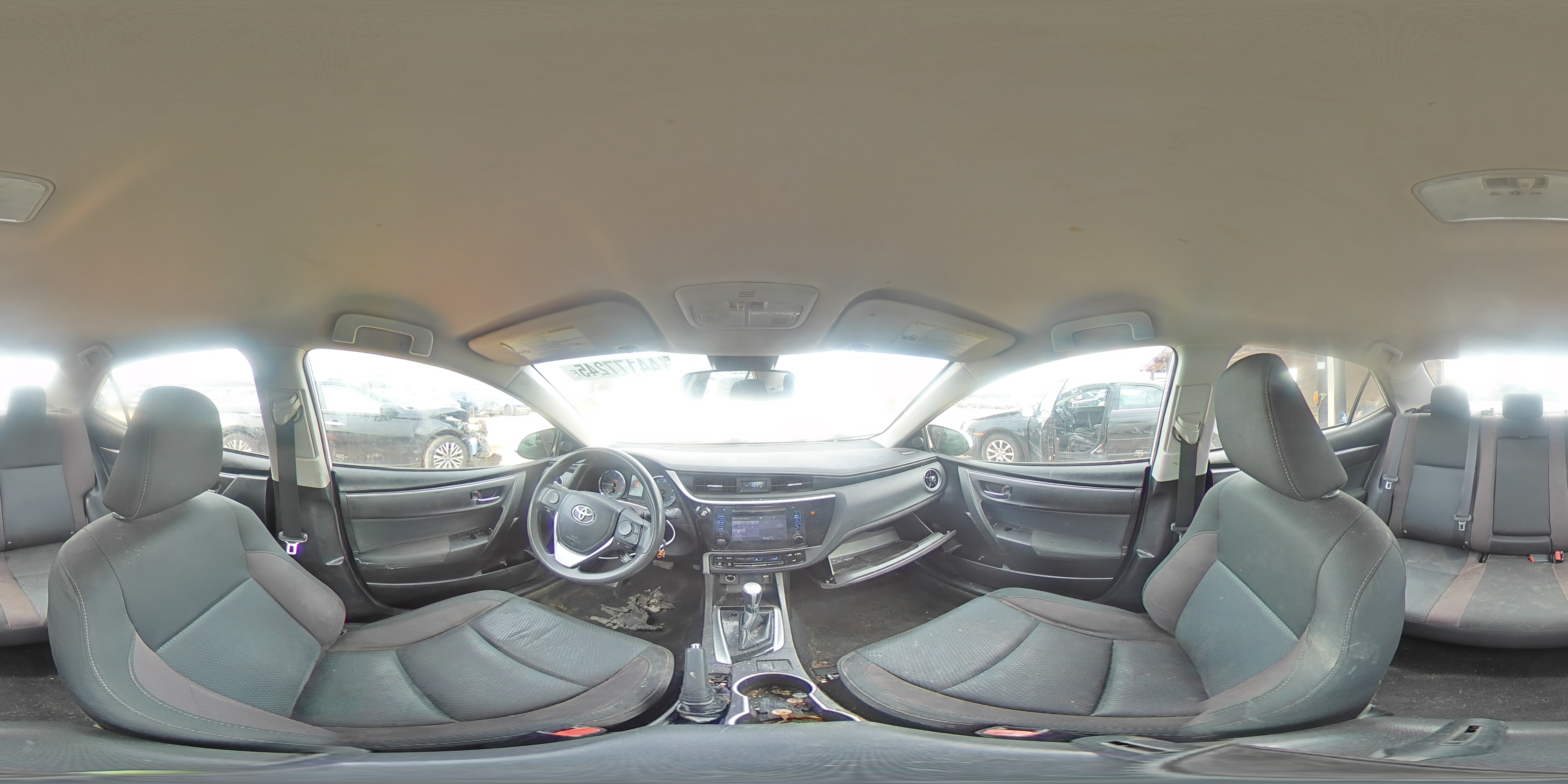 2018 Toyota Corolla - Image 12