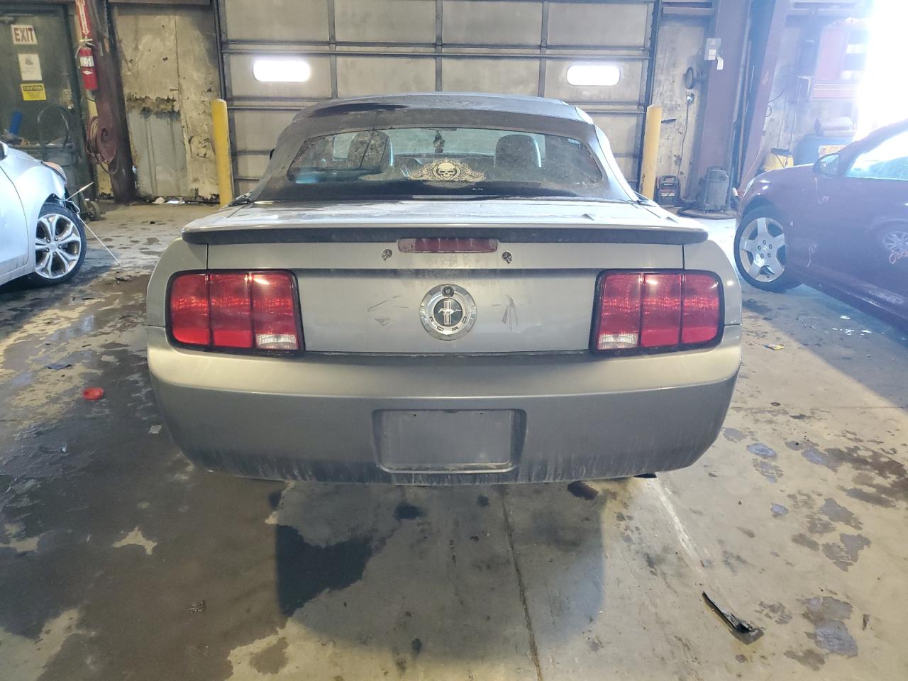 2007 Ford Mustang - Image 6