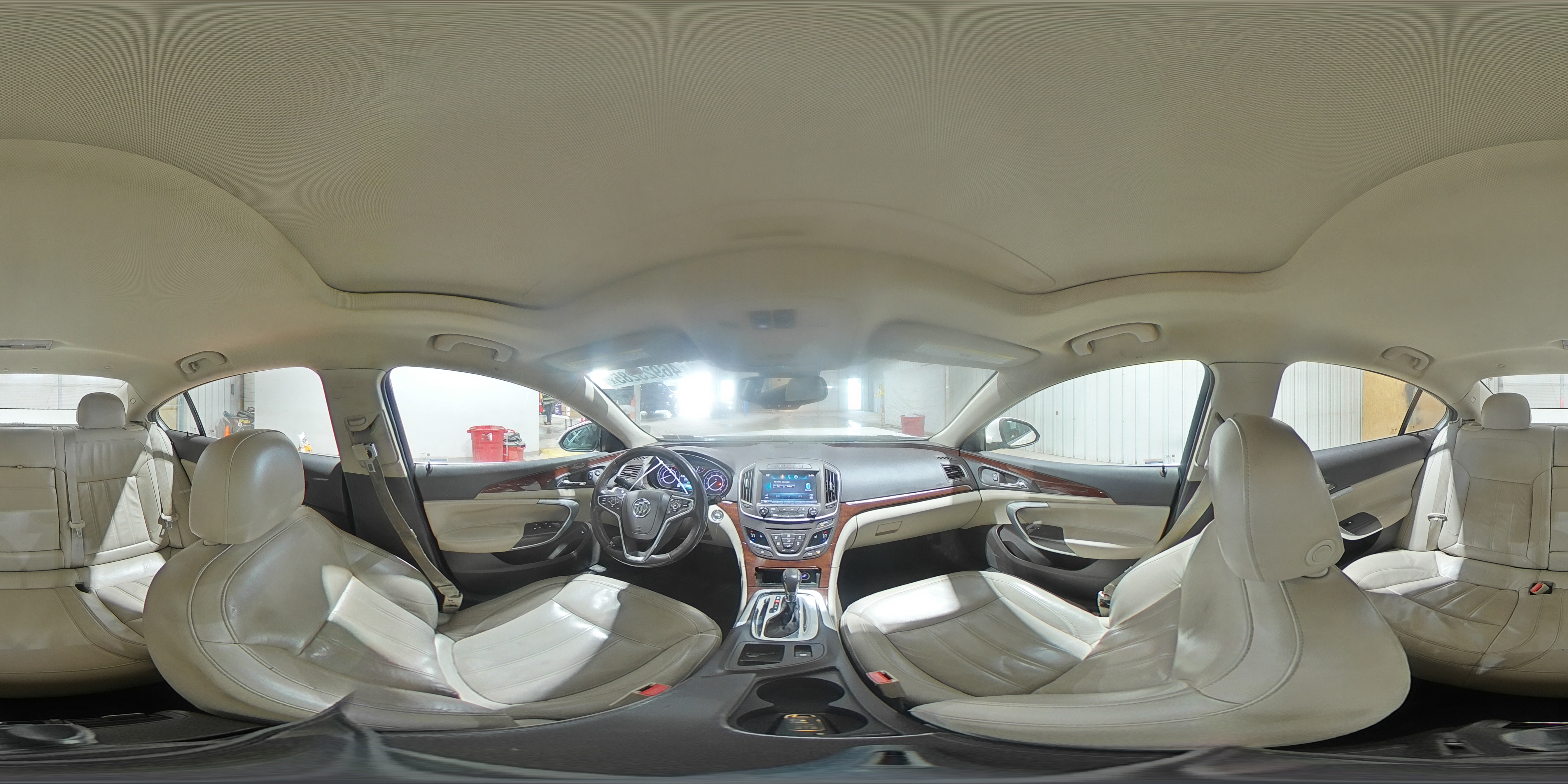 2015 Buick Regal - Image 14