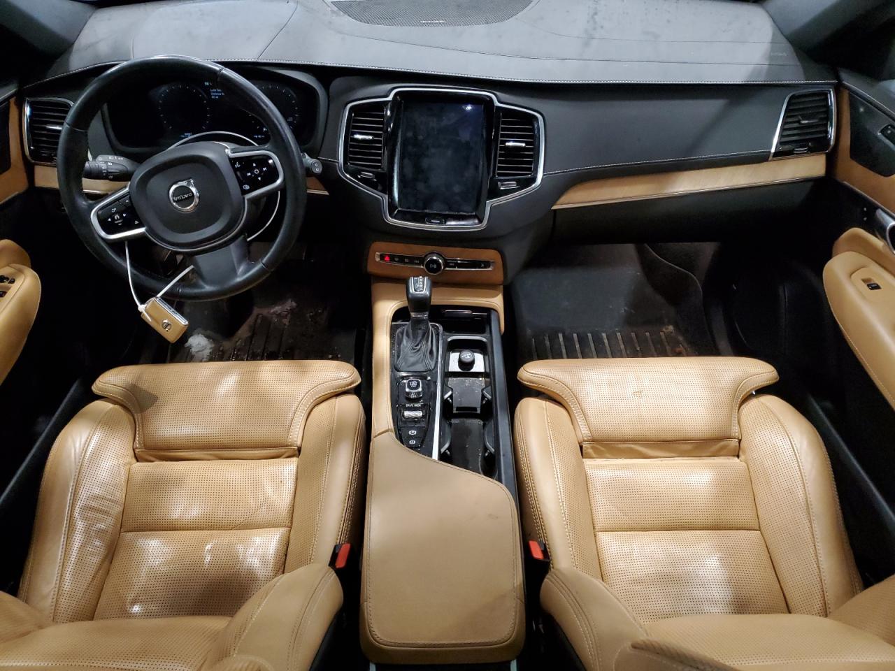 2019 Volvo XC90 - Image 8