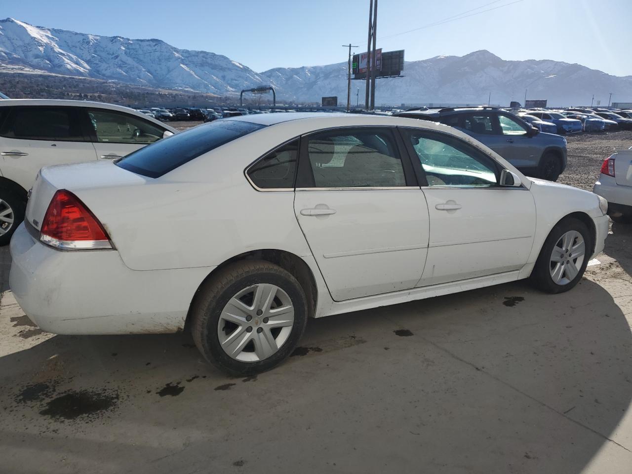 2011 Chevrolet Impala - Image 3