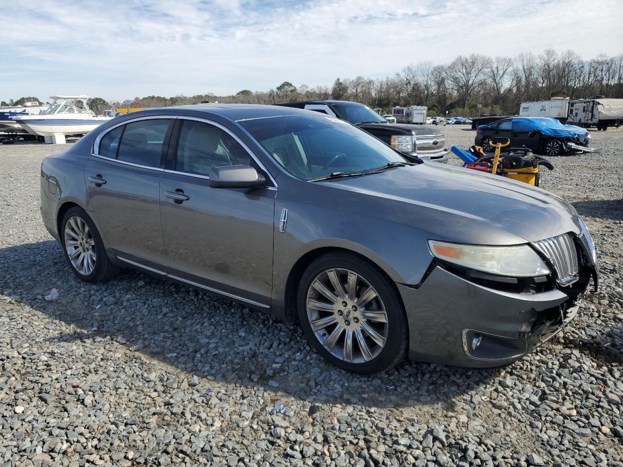 2011 Lincoln MKS - Image 4