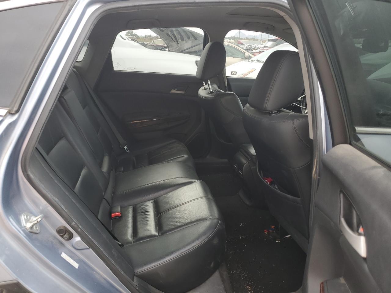 2010 Honda Accord - Image 10