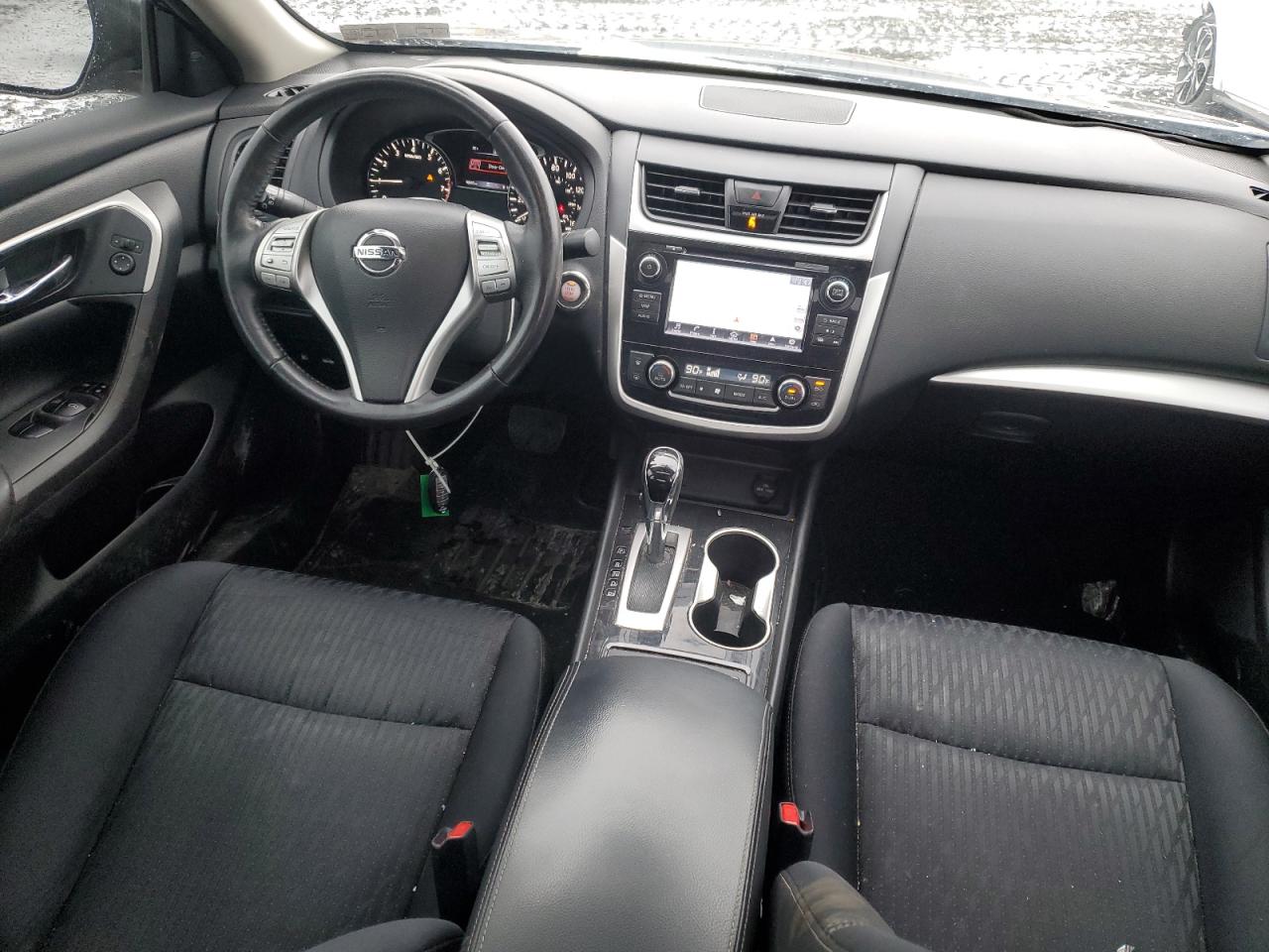 2018 Nissan Altima - Image 8