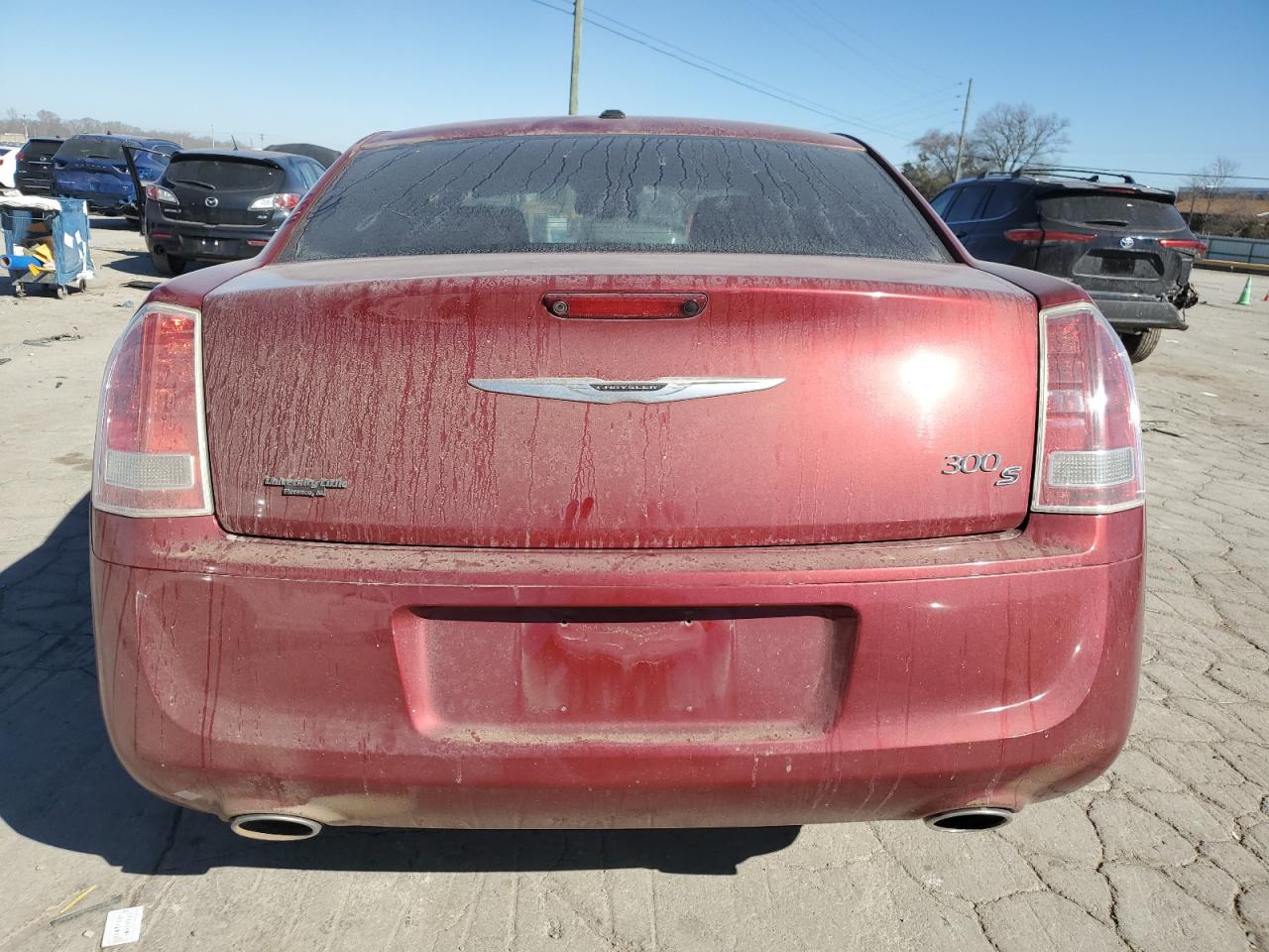 2013 Chrysler 300 - Image 6