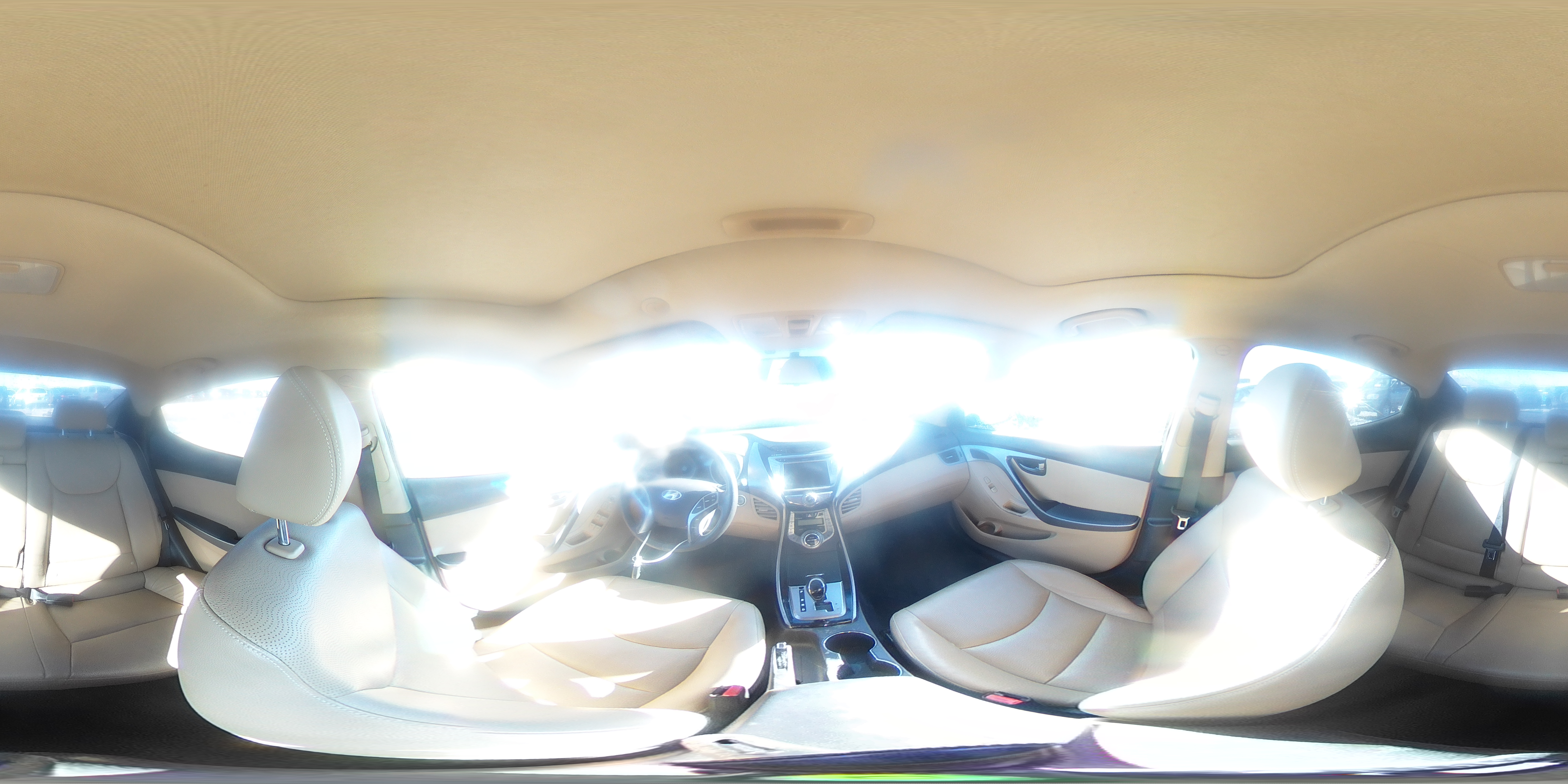 2013 Hyundai Elantra - Image 15
