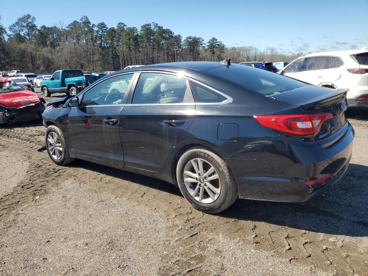 2016 Hyundai Sonata - Image 2