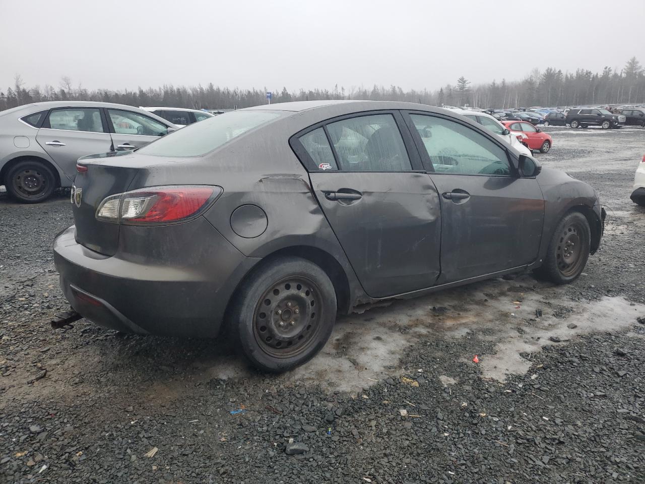 2011 Mazda 3 - Image 3