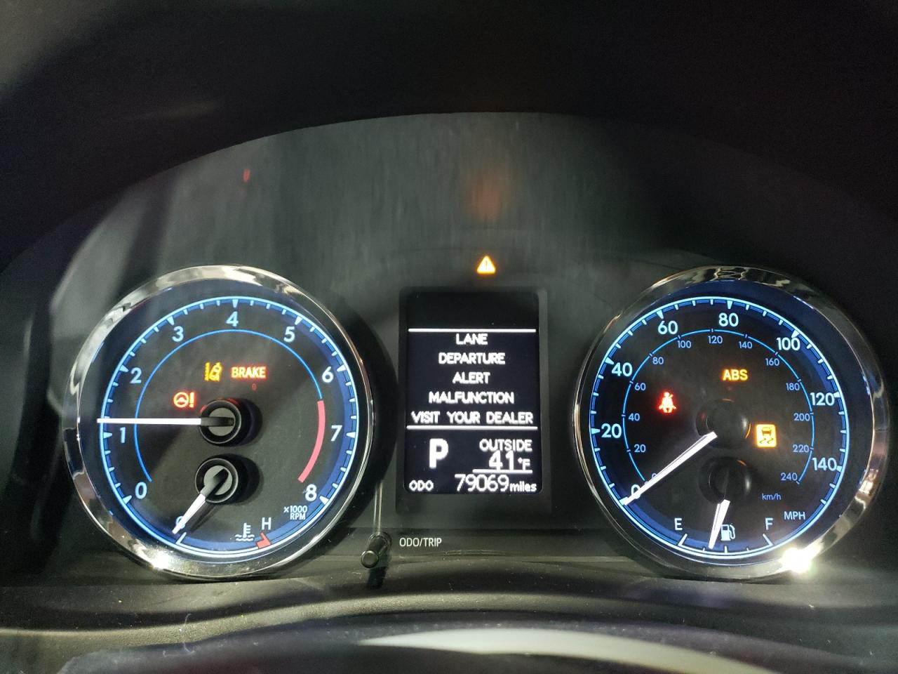 2018 Toyota Corolla - Image 9