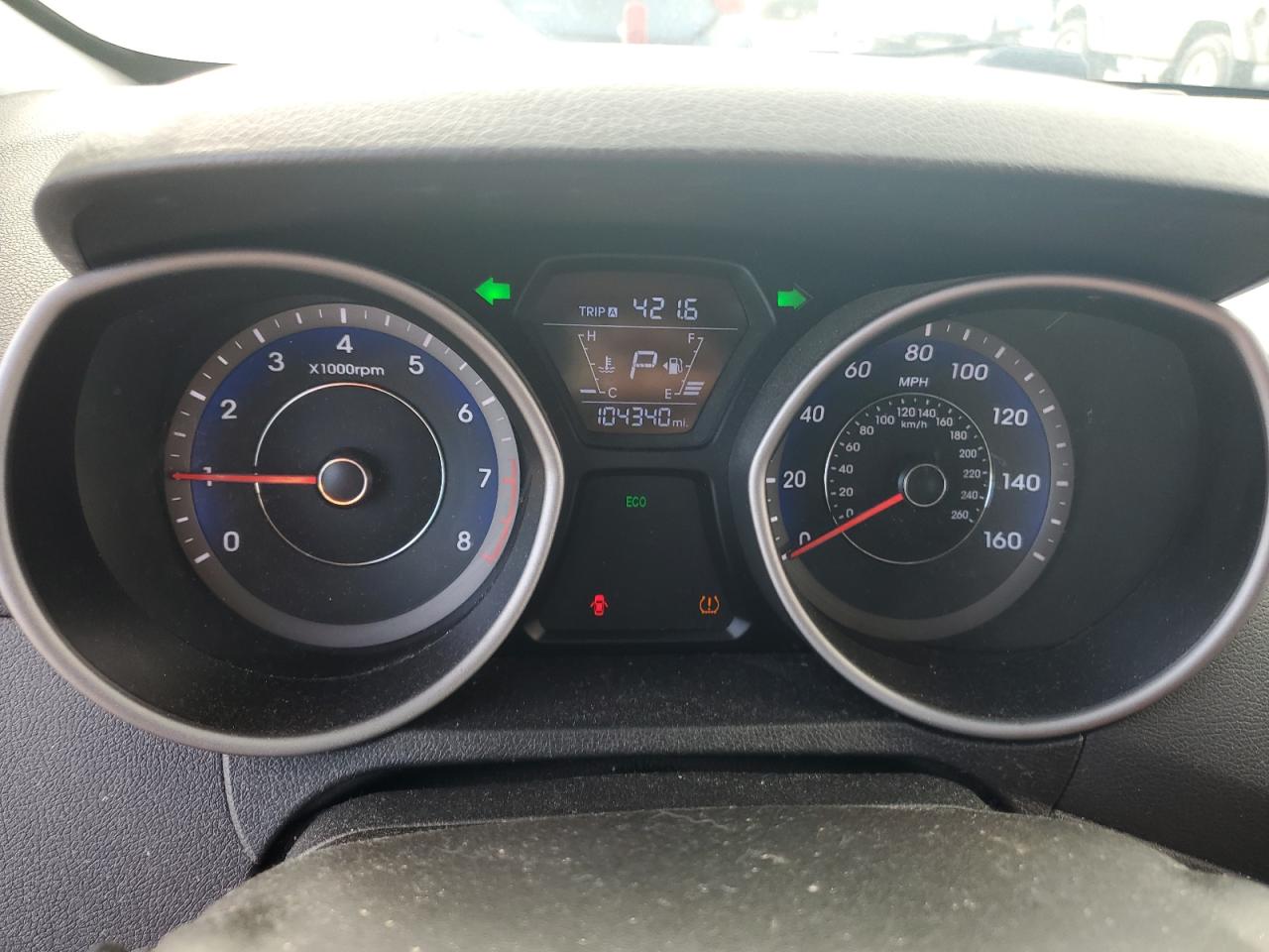 2015 Hyundai Elantra - Image 9