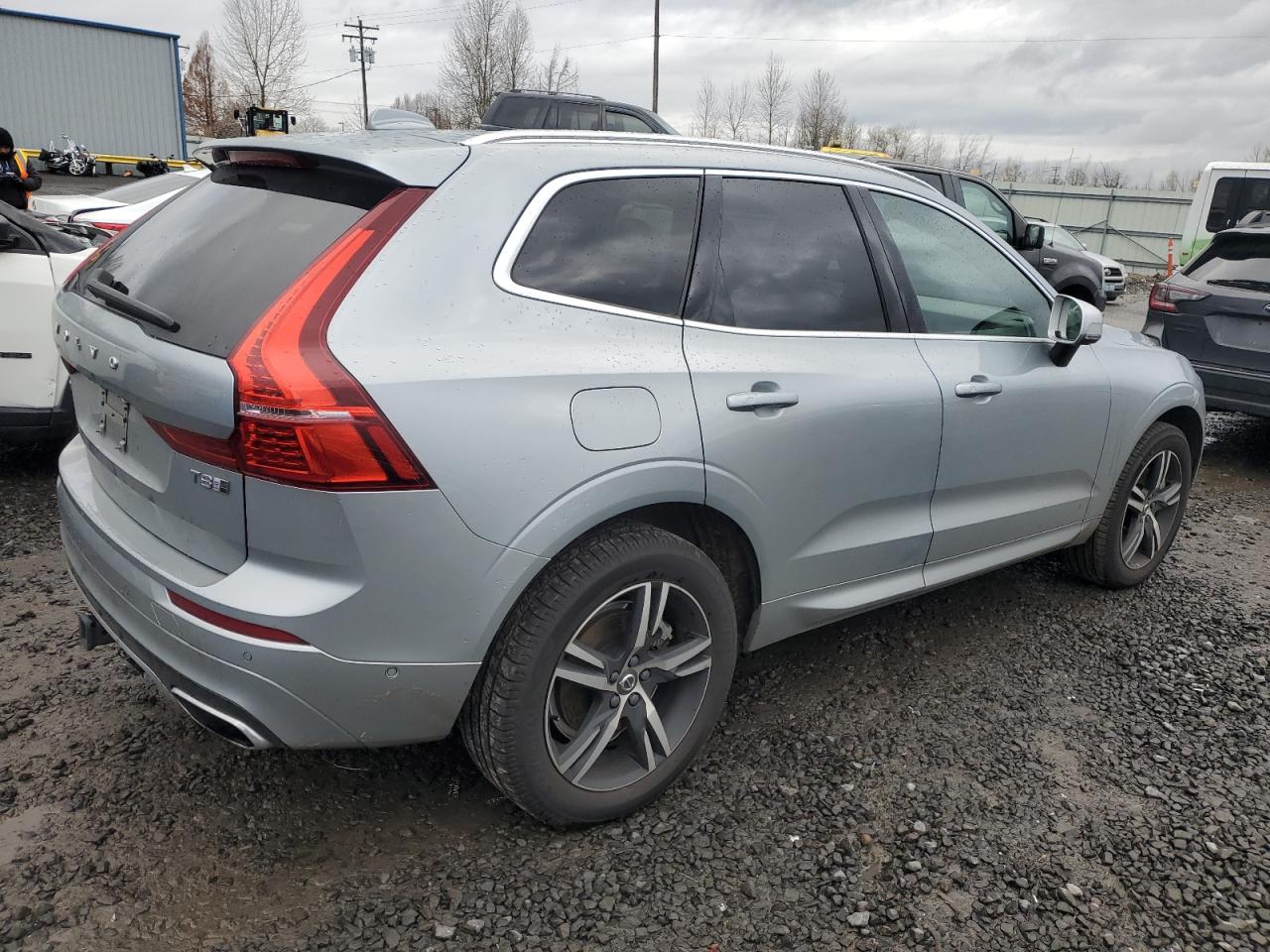 2018 Volvo XC60 - Image 3
