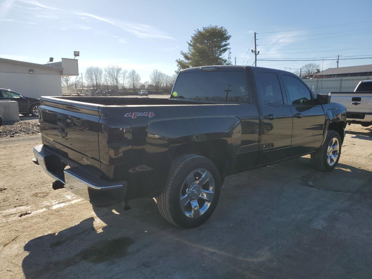 2017 Chevrolet Silverado - Image 3