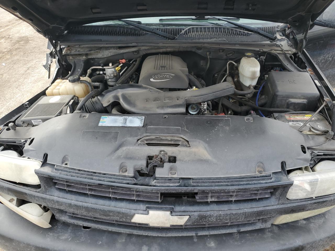 2005 Chevrolet Tahoe - Image 14
