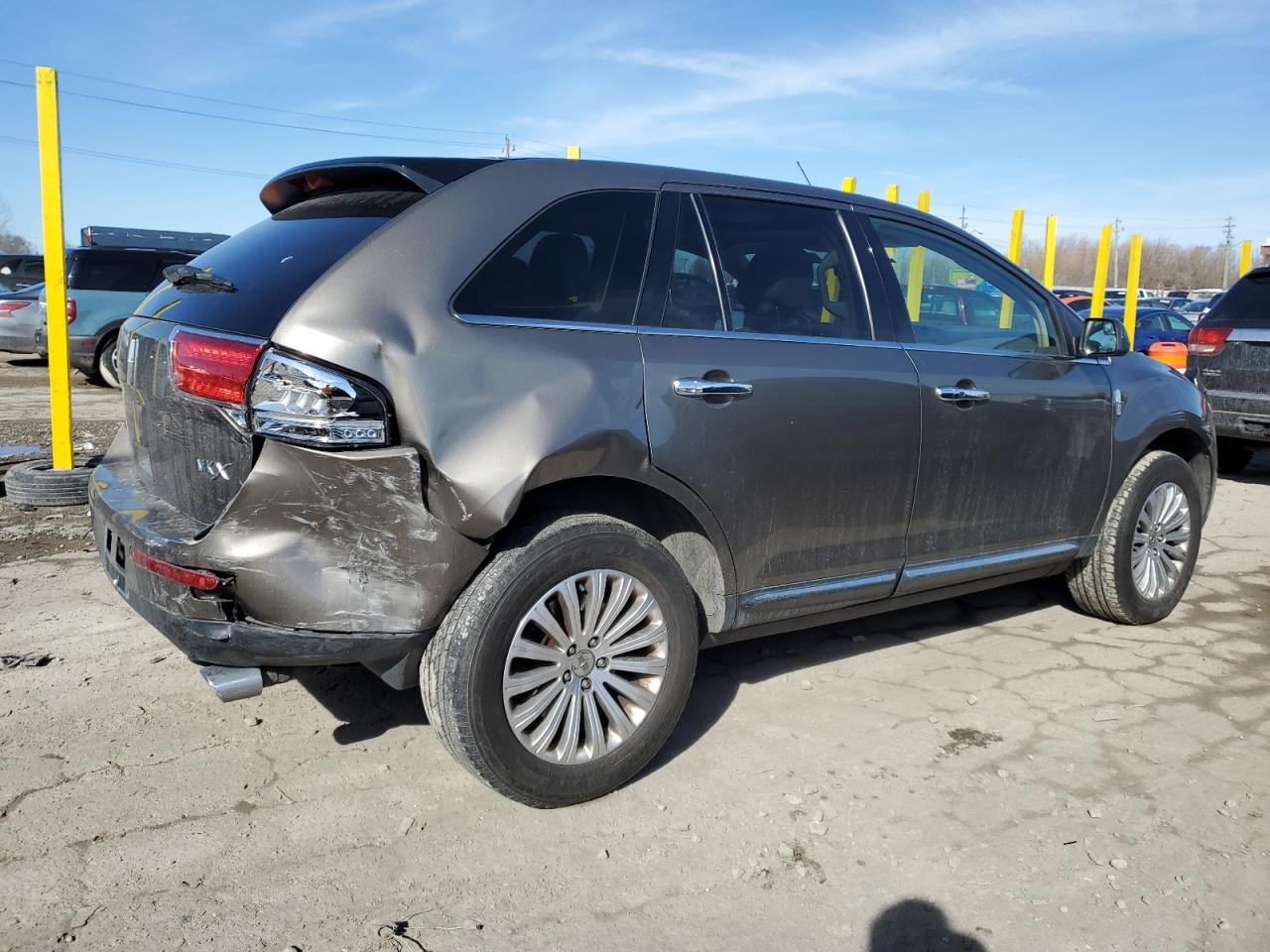2012 Lincoln MKX - Image 3