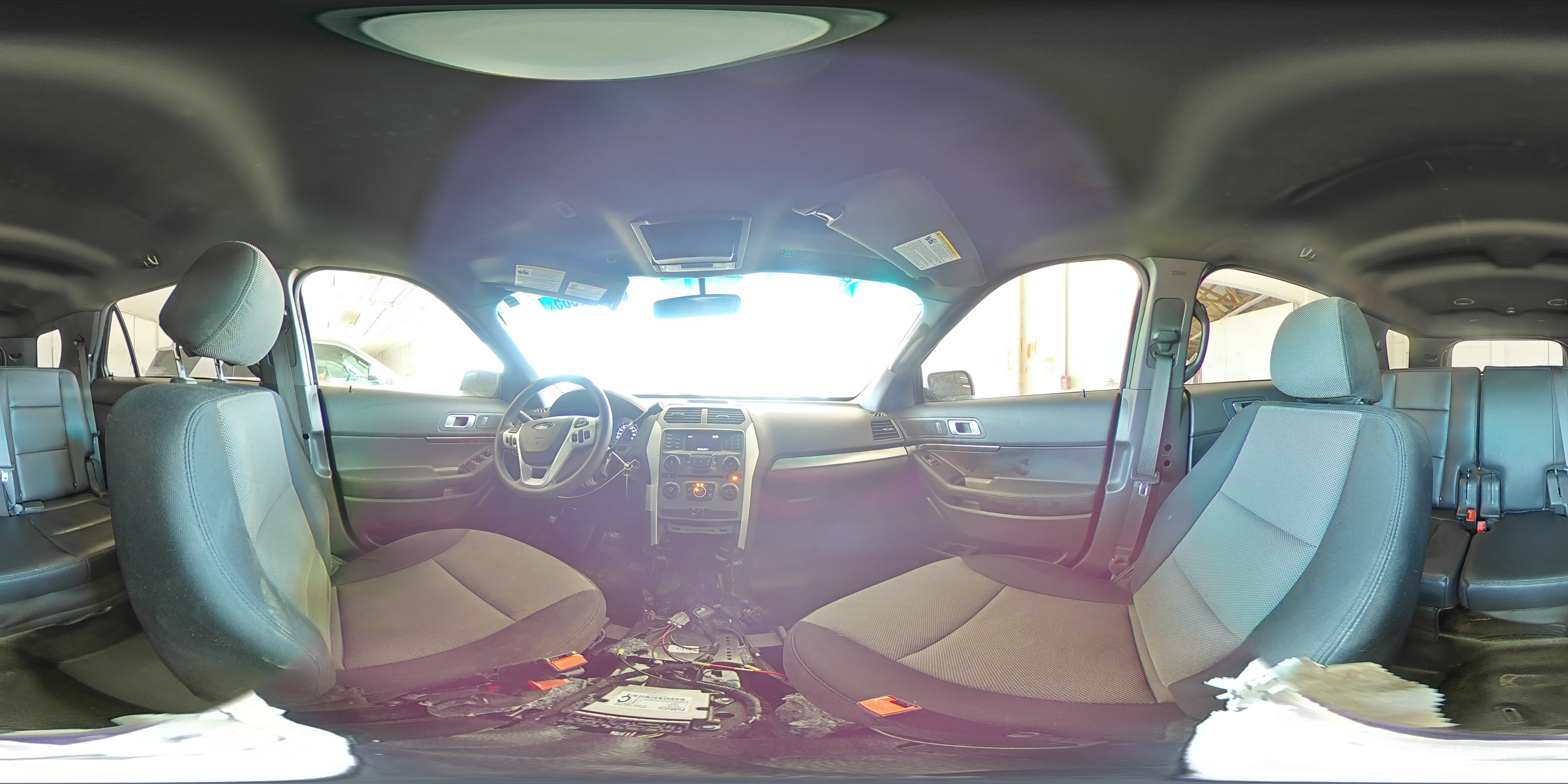 2015 Ford Explorer - Image 15