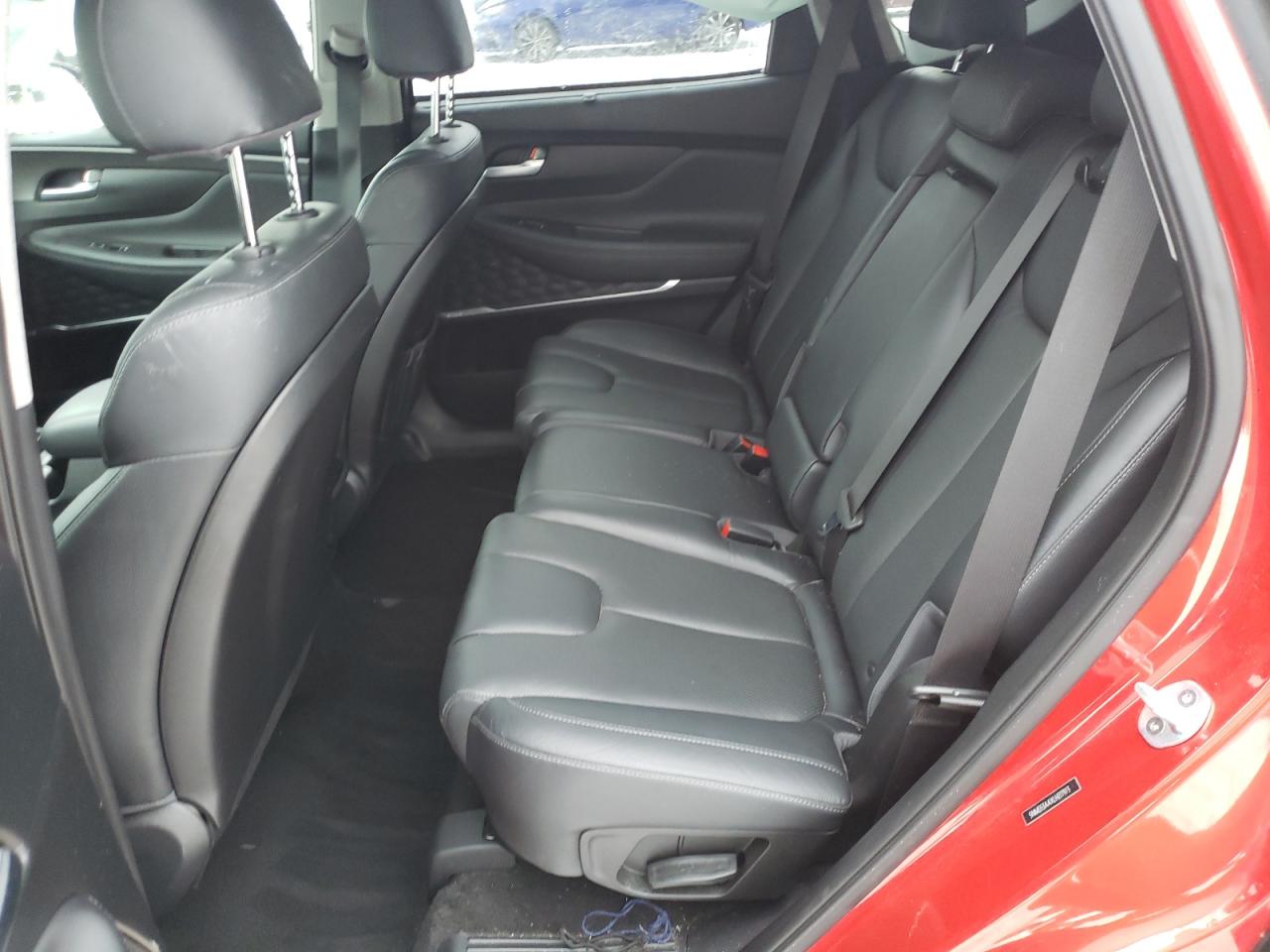 2020 Hyundai Santa Fe - Image 10