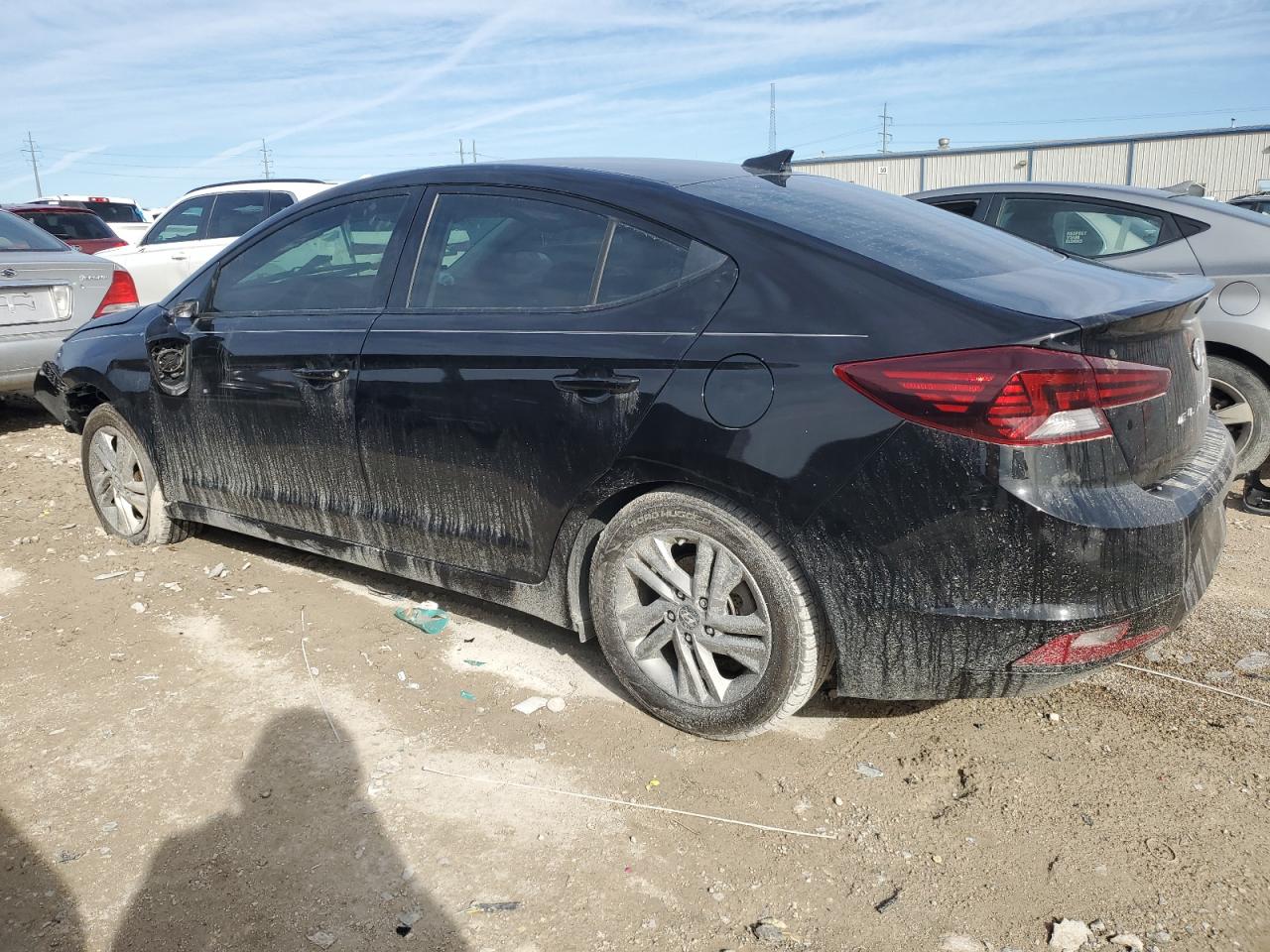 2019 Hyundai Elantra - Image 2
