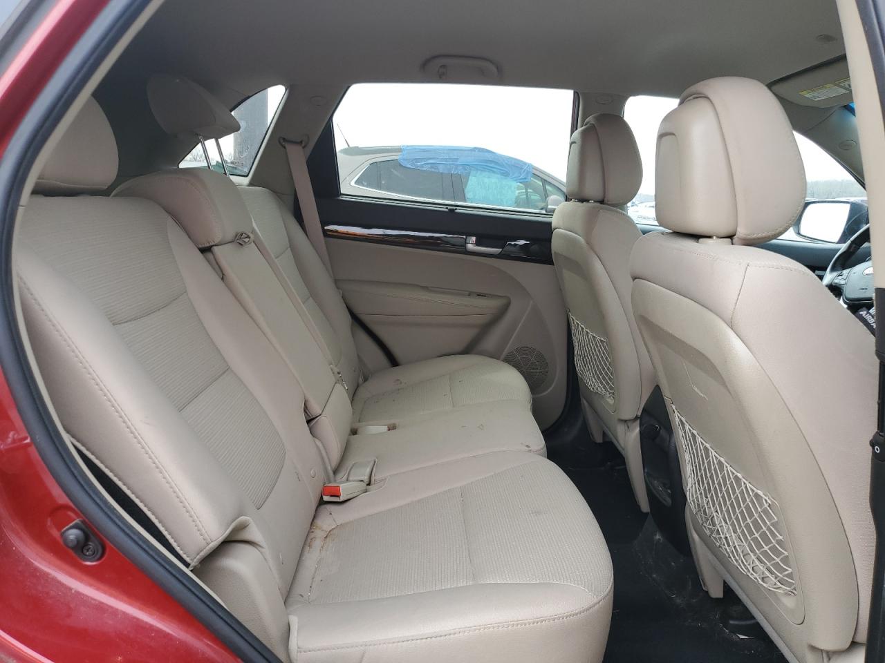 2015 Kia Sorento - Image 11