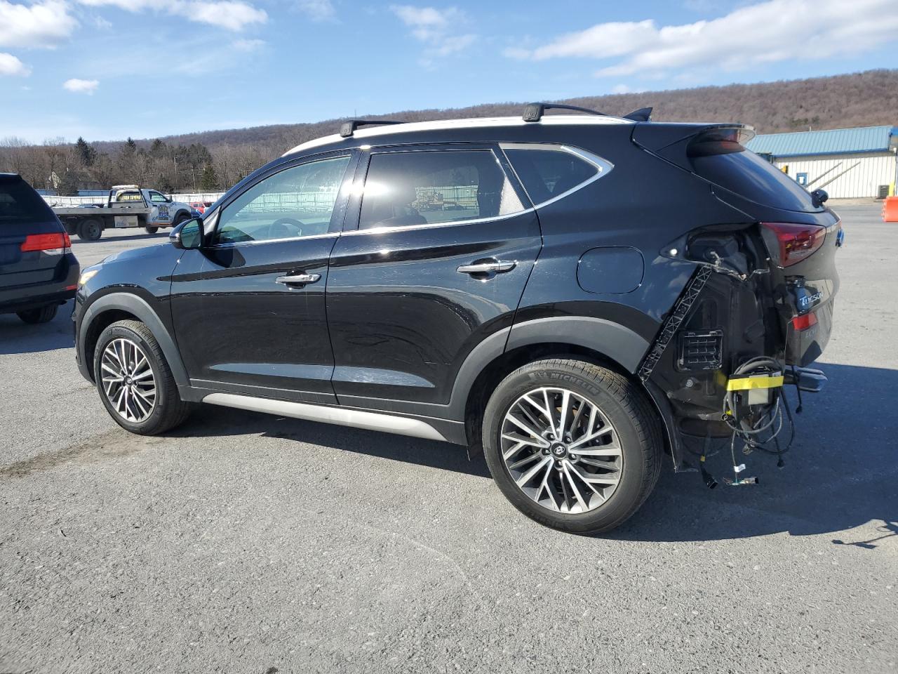 2020 Hyundai Tucson - Image 2