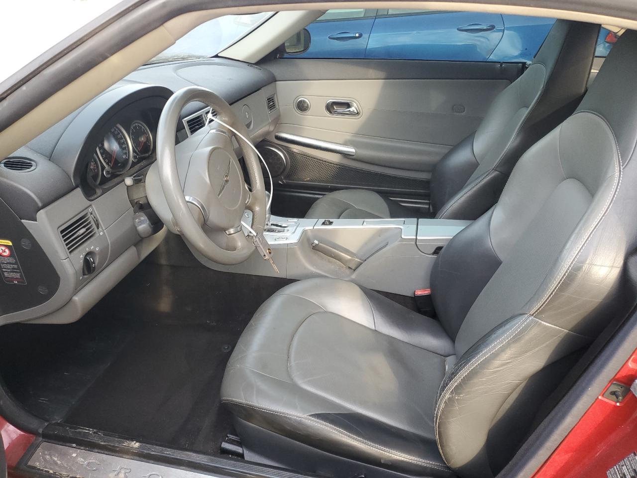 2005 Chrysler Crossfire - Image 7