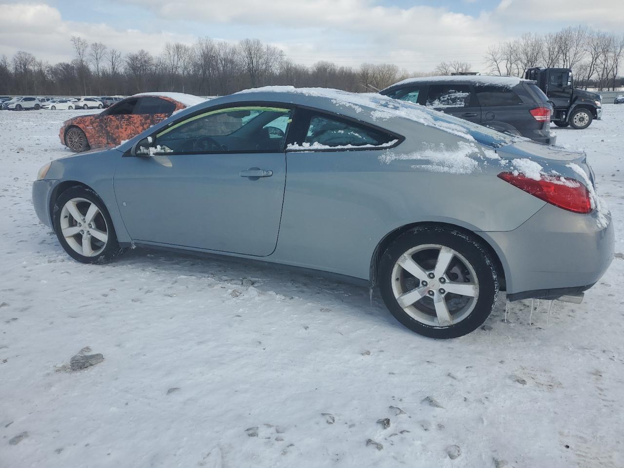 2007 Pontiac G6 - Image 2