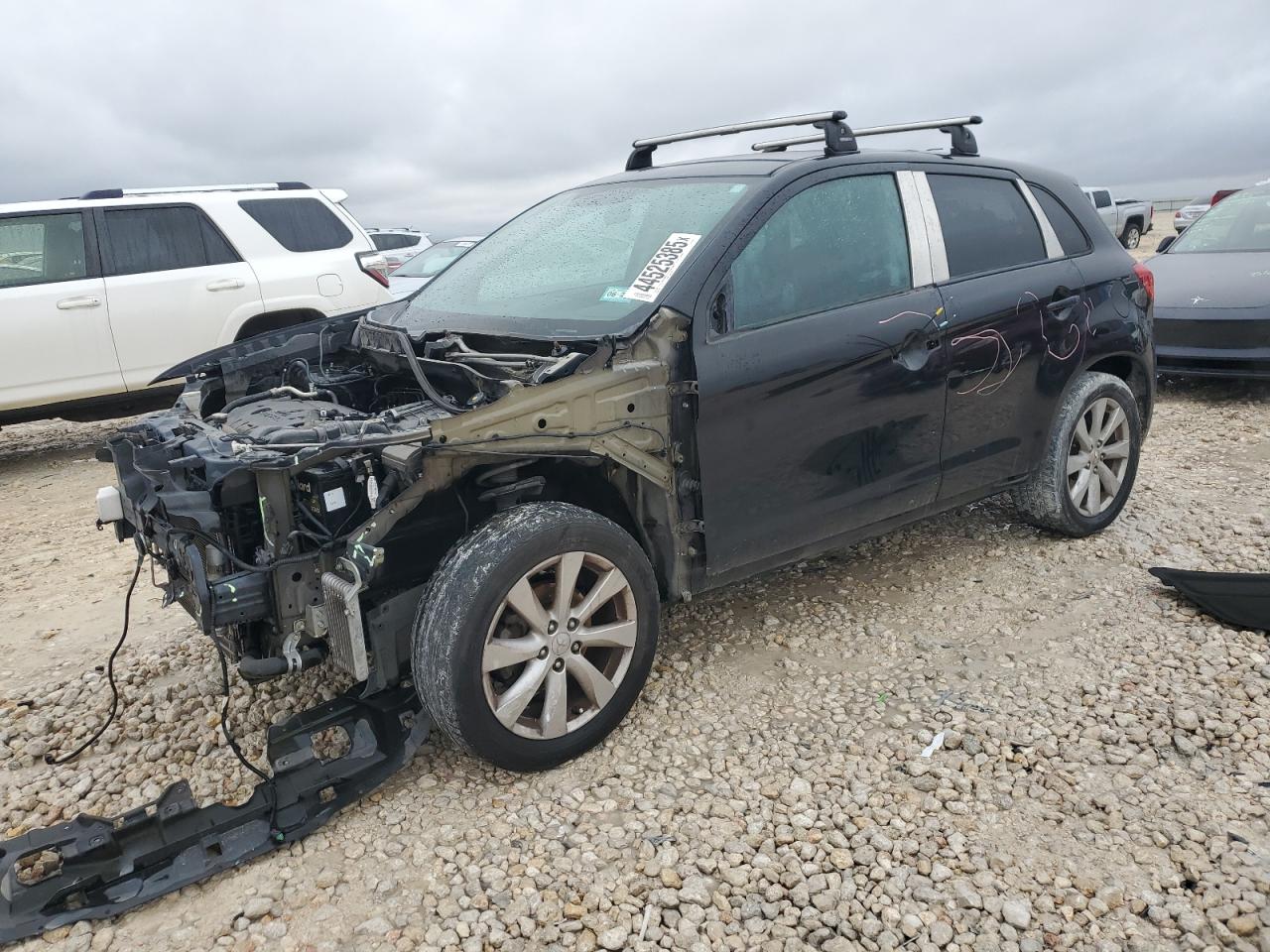 2014 Mitsubishi Outlander - Image 1