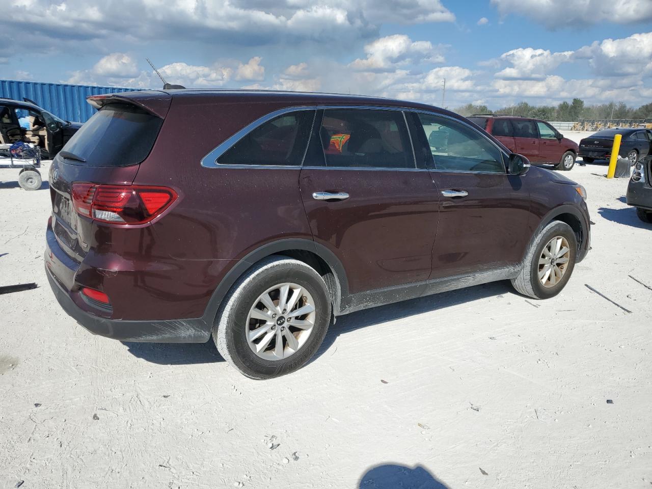 2019 Kia Sorento - Image 3