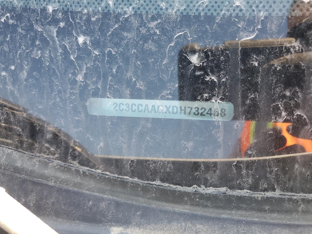 2013 Chrysler 300 - Image 14