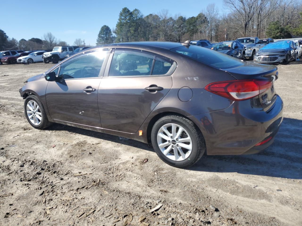 2017 Kia Forte - Image 2