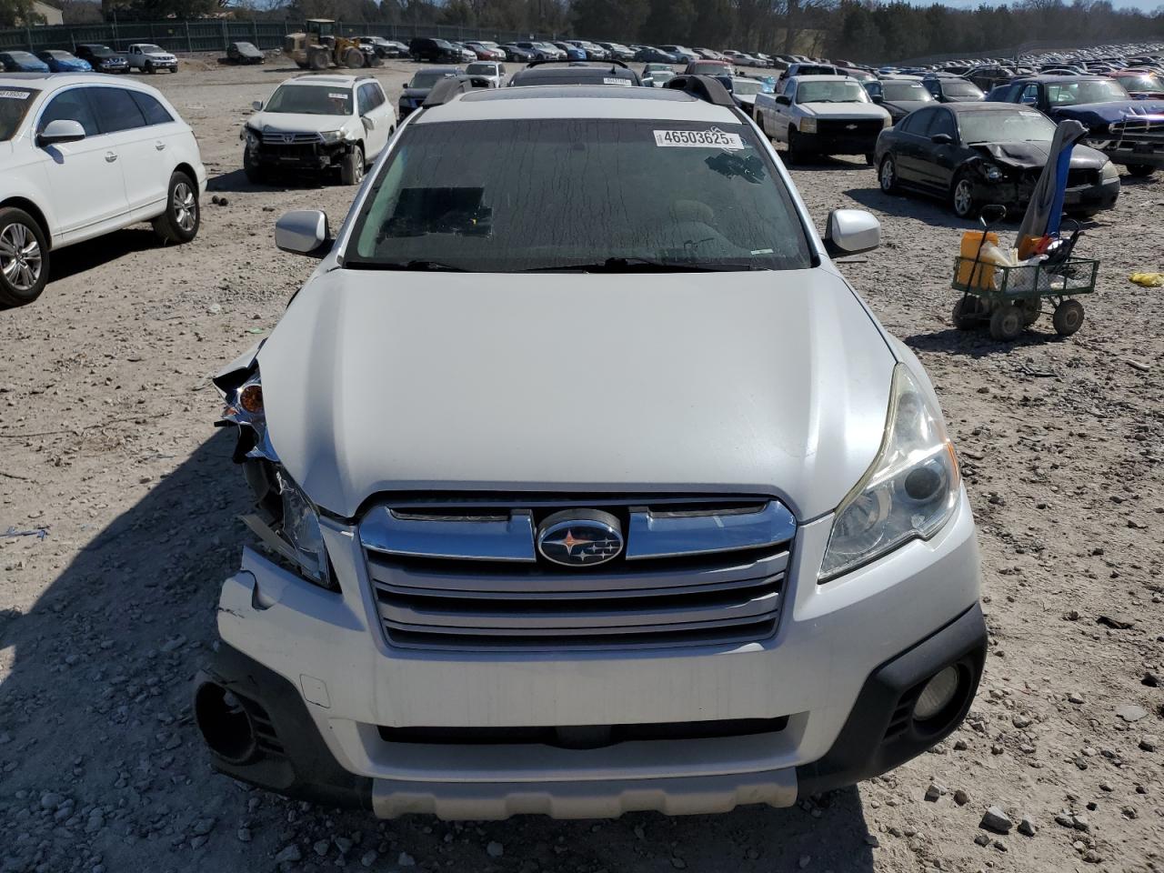 2013 Subaru Outback - Image 5