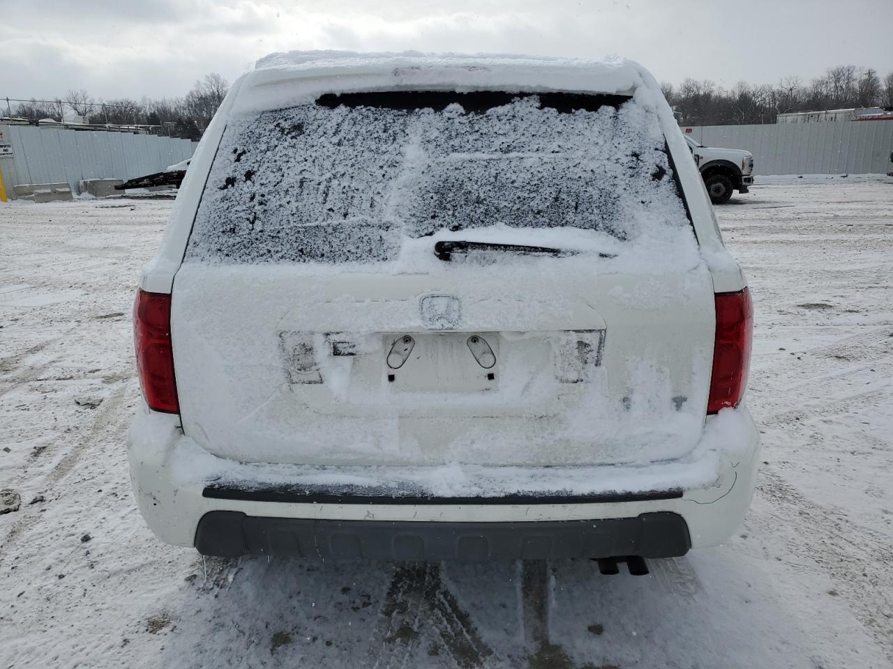 2004 Honda Pilot - Image 6